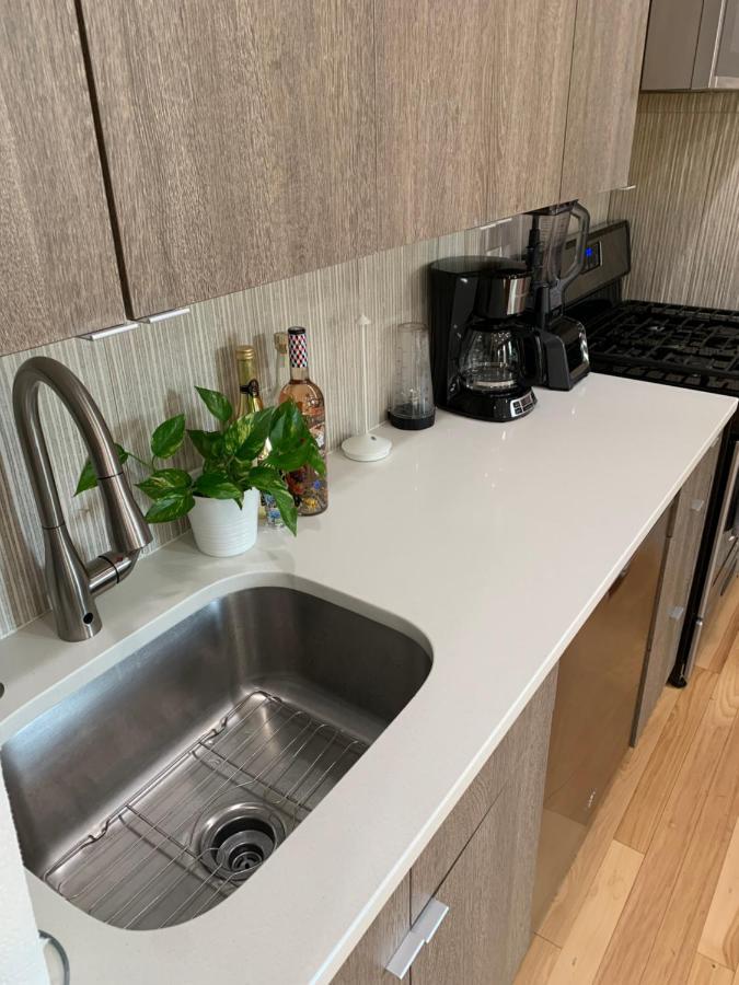 Ferienwohnung Urban Jungle Oasis in Queens! New York Exterior foto